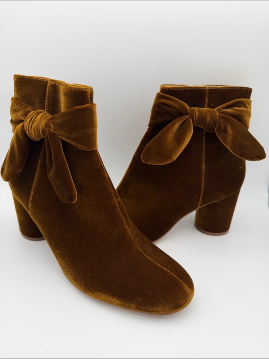 Madewell Shoes - Madewell The Esme Bow Boot in Burnished Cedar 9.5 Velvet Heeled Booties Fall